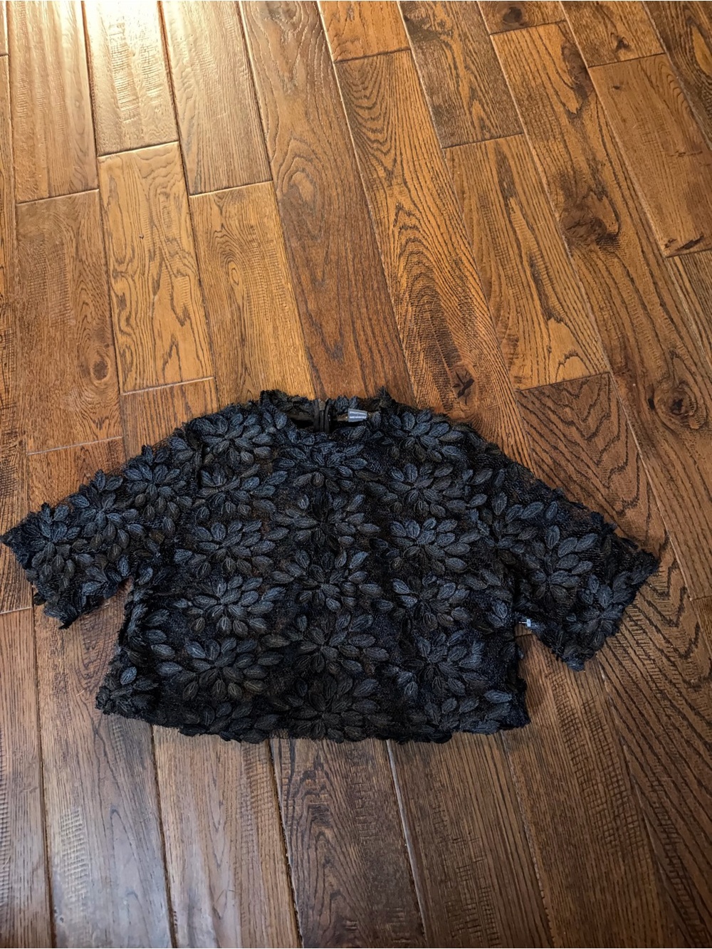 Gracia Black Floral Sheer Lace Crop Top Size L